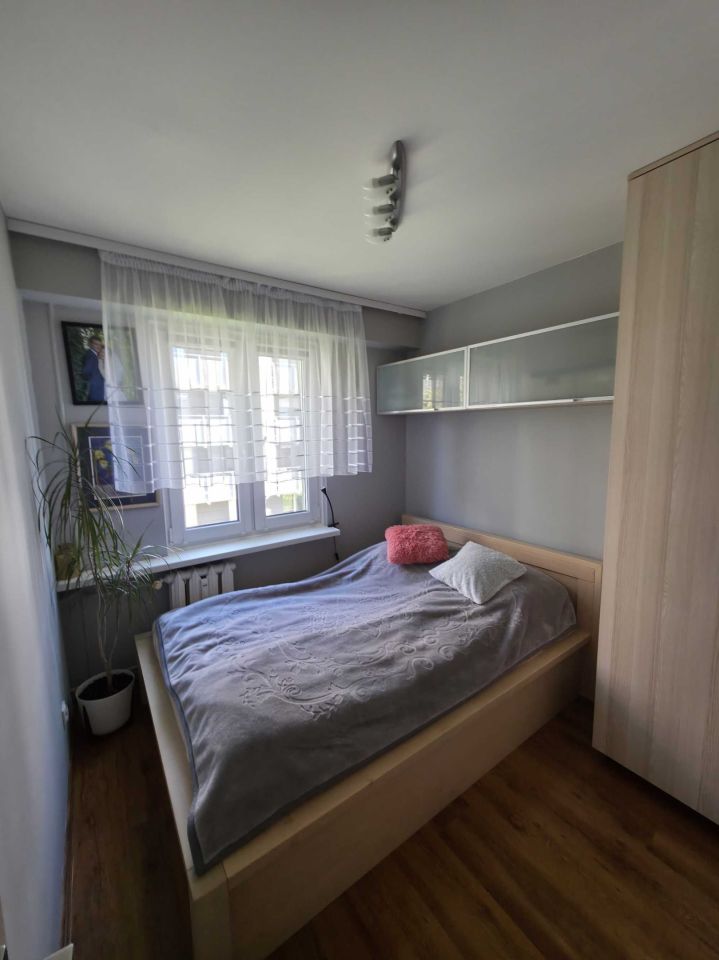 Mieszkanie 3-pokojowe Wieluń, os. Stare Sady. Zdjęcie 6