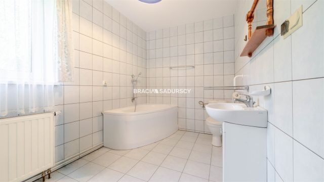 dom wolnostojący, 3 pokoje Radziszów, ul. Kolorowa. Zdjęcie 14