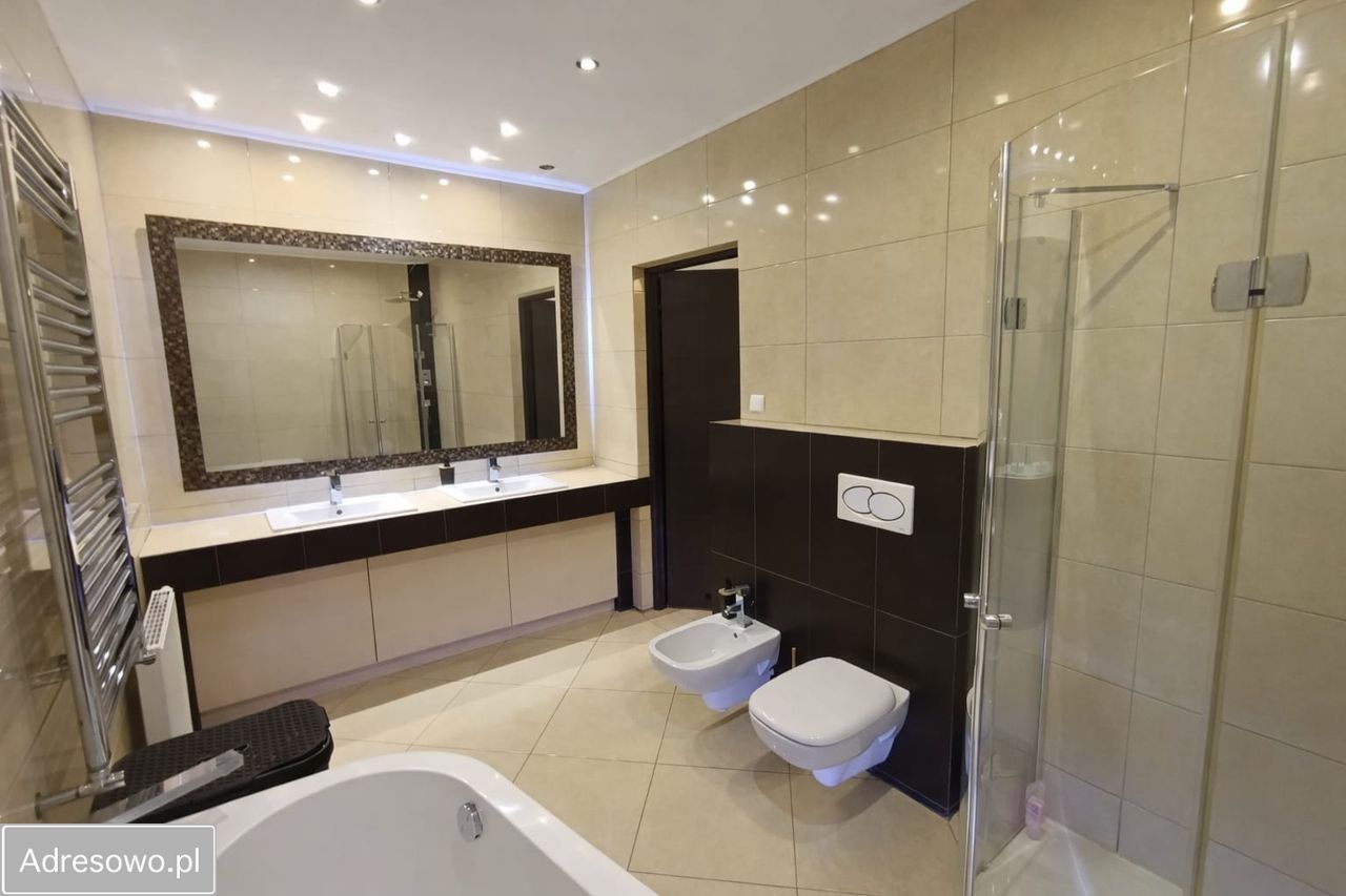 dom wolnostojący, 4 pokoje Łodygowice. Zdjęcie 12