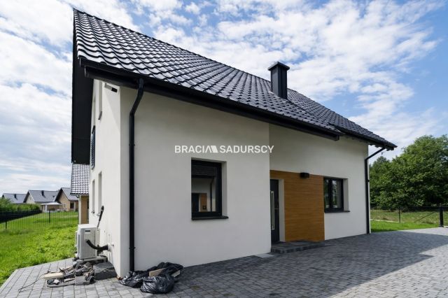 dom wolnostojący, 5 pokoi Przeginia Narodowa, ul. Jana Matejki. Zdjęcie 17