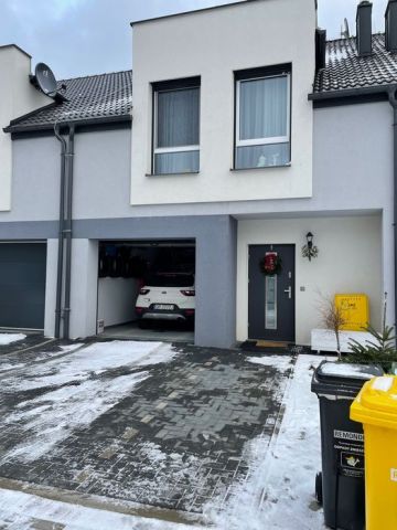 dom szeregowy, 3 pokoje Opole Bierkowice, os. Sady. Zdjęcie 1