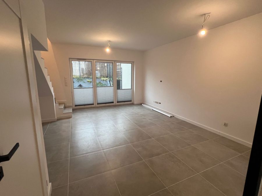 dom szeregowy, 4 pokoje Bąkowo