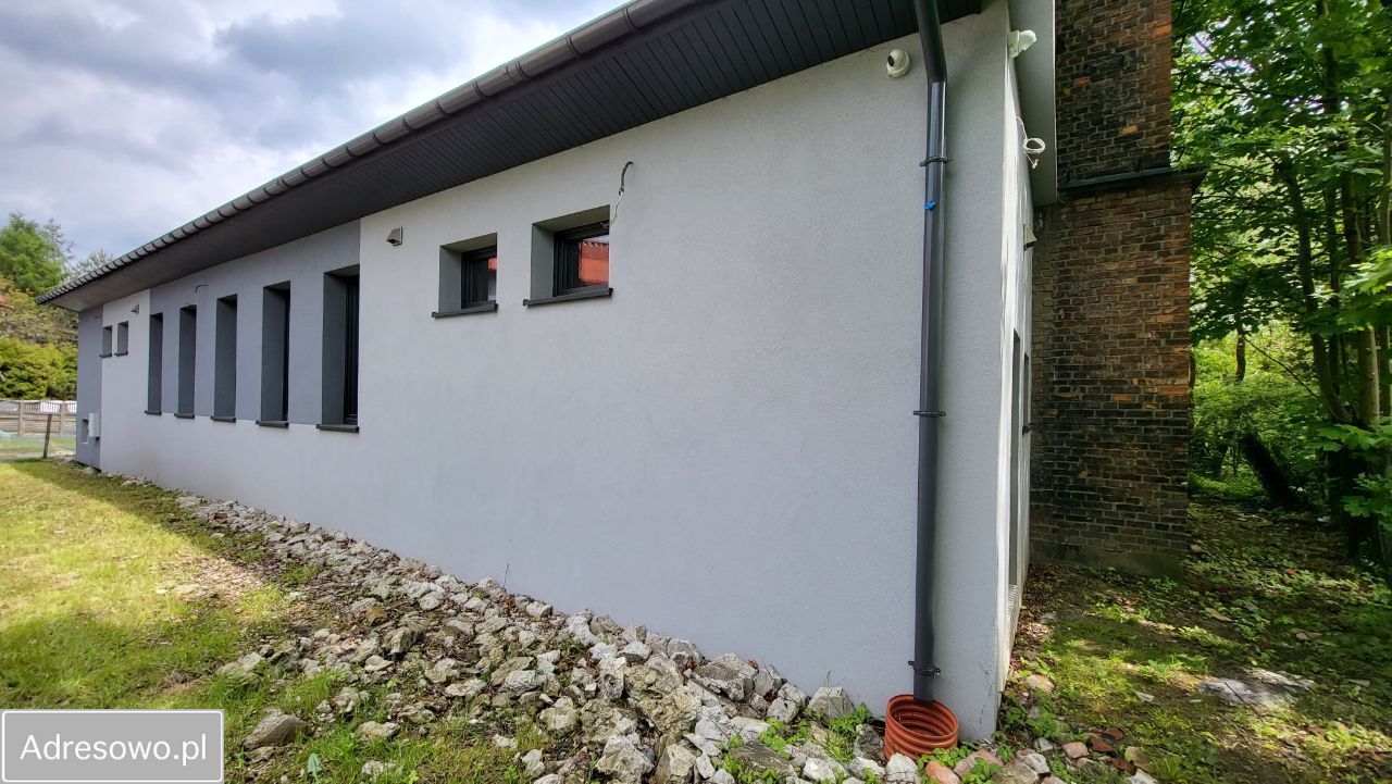 Lokal Radziechowy, ul. Główna. Zdjęcie 15