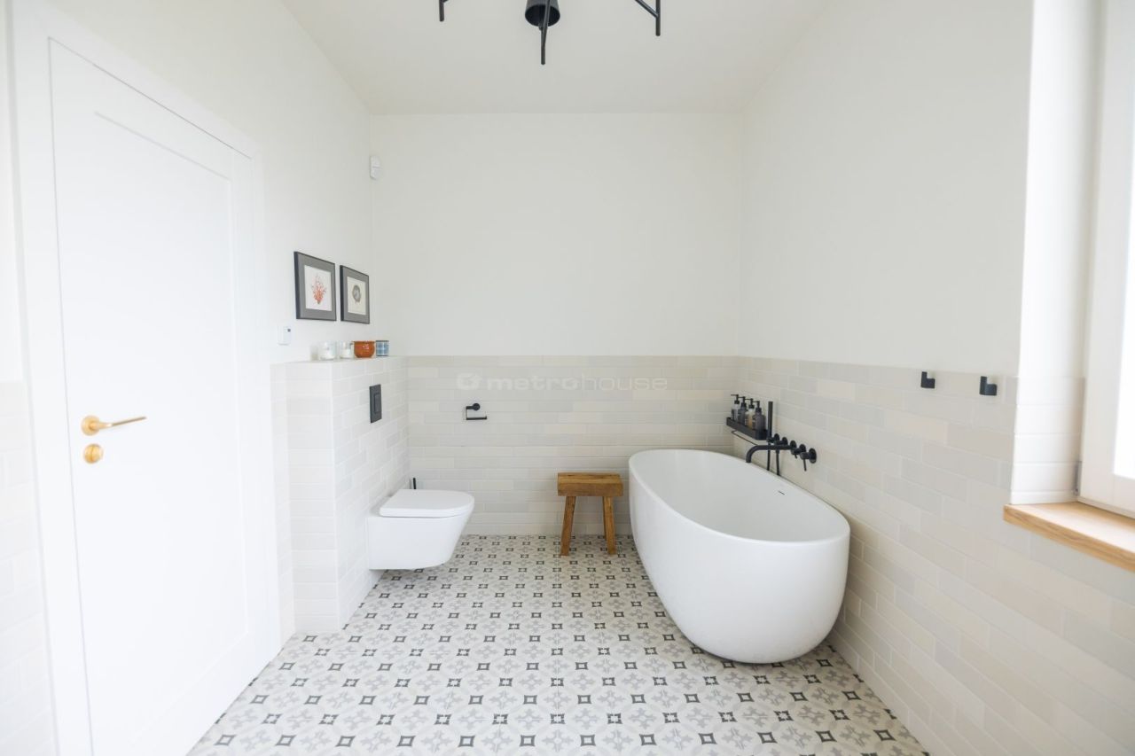 dom wolnostojący, 4 pokoje Jadwisin. Zdjęcie 16