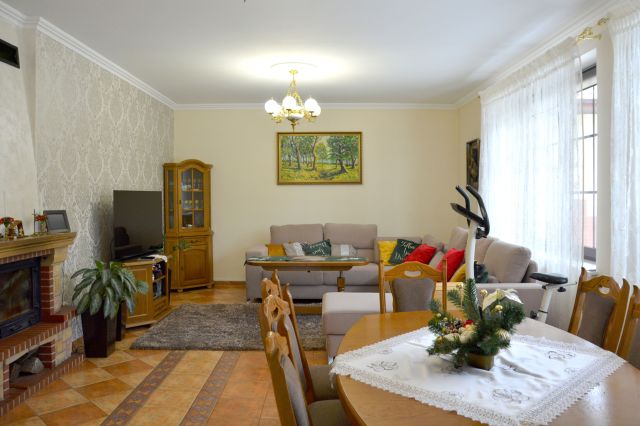 dom wolnostojący, 5 pokoi Tomaszów Lubelski, ul. Wojska Polskiego. Zdjęcie 45