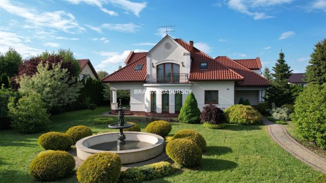 dom wolnostojący, 7 pokoi Koszyce Małe, ul. Nowa. Zdjęcie 34