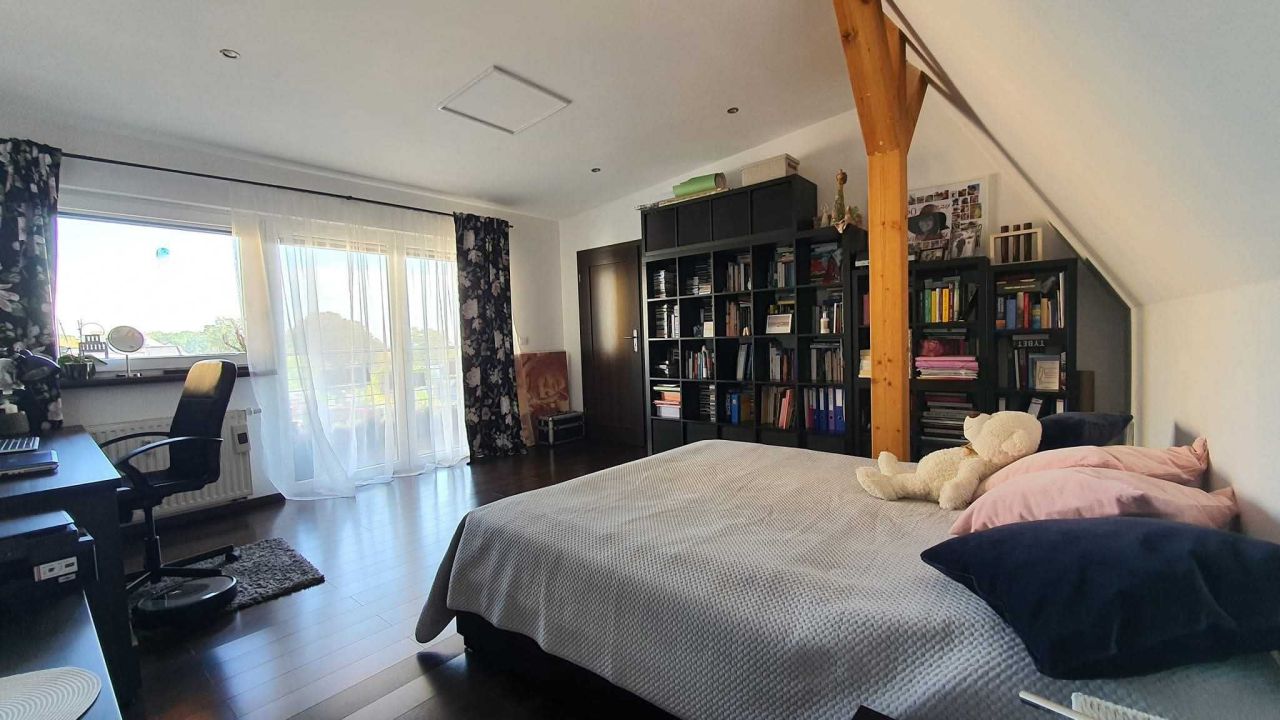 Mieszkanie 3-pokojowe Krapkowice. Zdjęcie 6