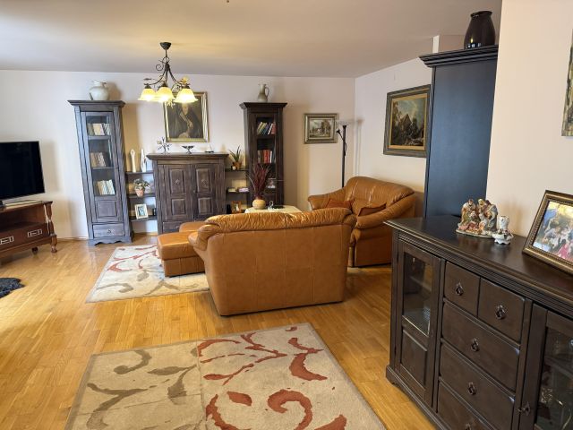 Mieszkanie 4-pokojowe Ostróda, ul. Stefana Czarnieckiego. Zdjęcie 1