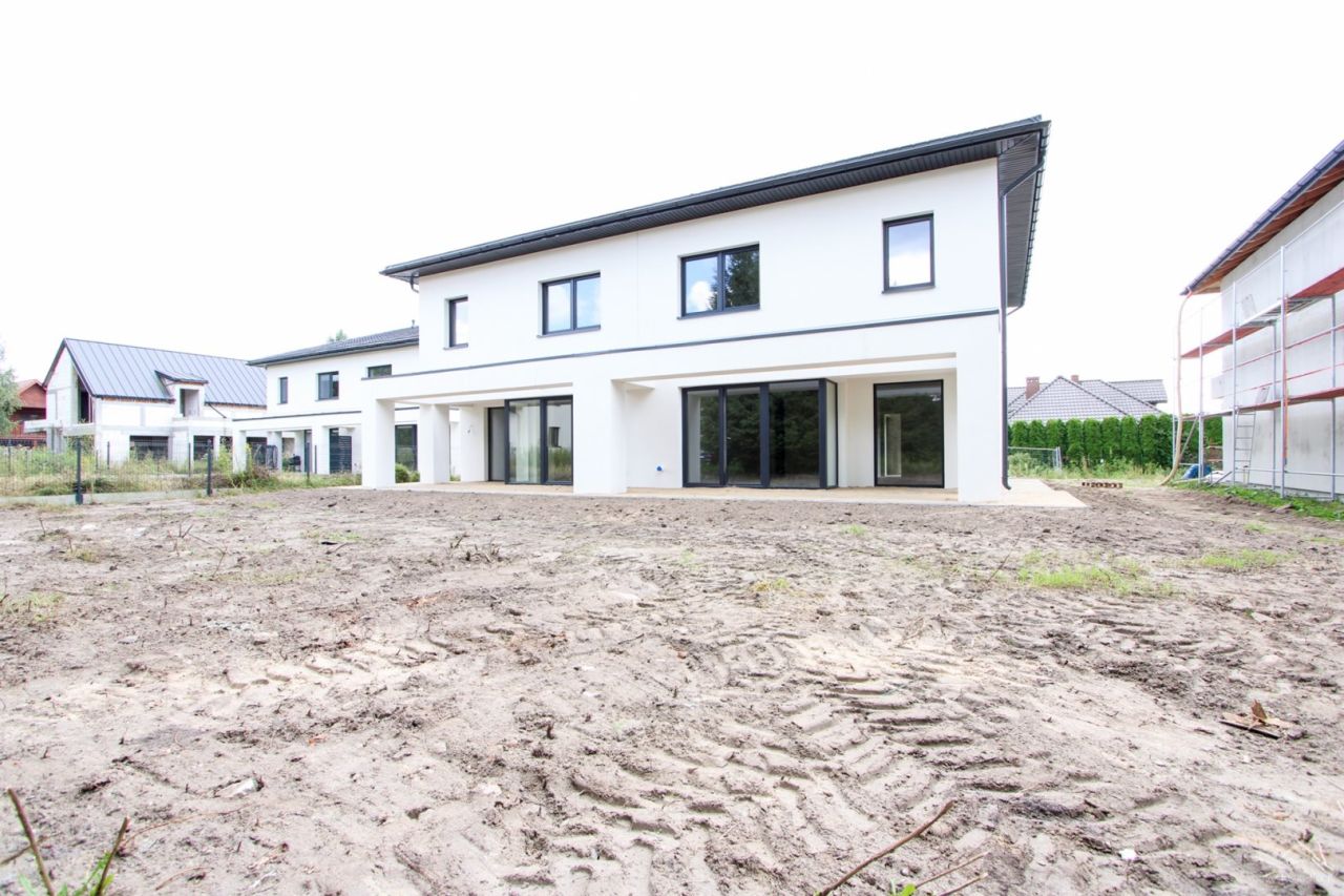 bliźniak, 5 pokoi Niewodnica Korycka, ul. Piaskowa. Zdjęcie 19