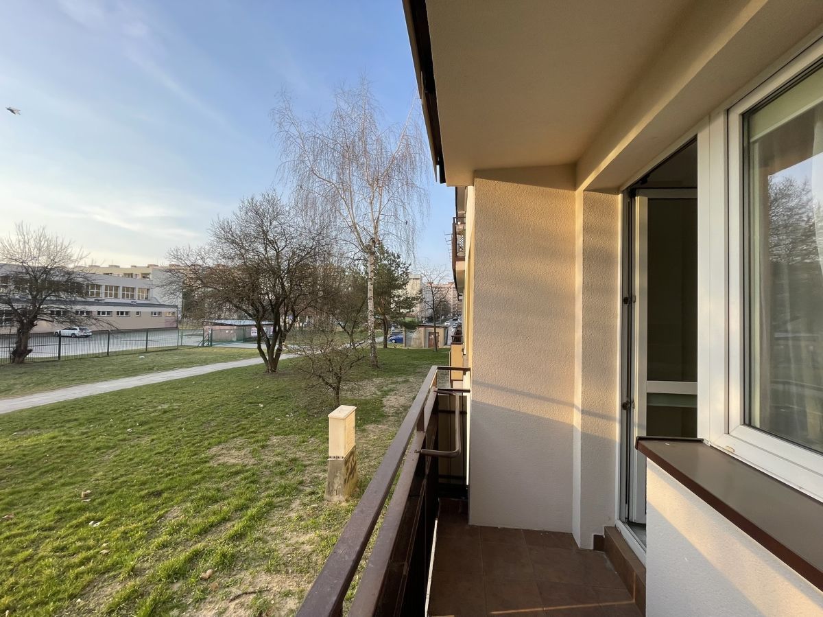 Mieszkanie 4-pokojowe Radom Ustronie, ul. Osiedlowa. Zdjęcie 3