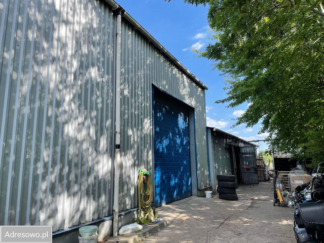 Hala/magazyn Bronisze. Zdjęcie 4
