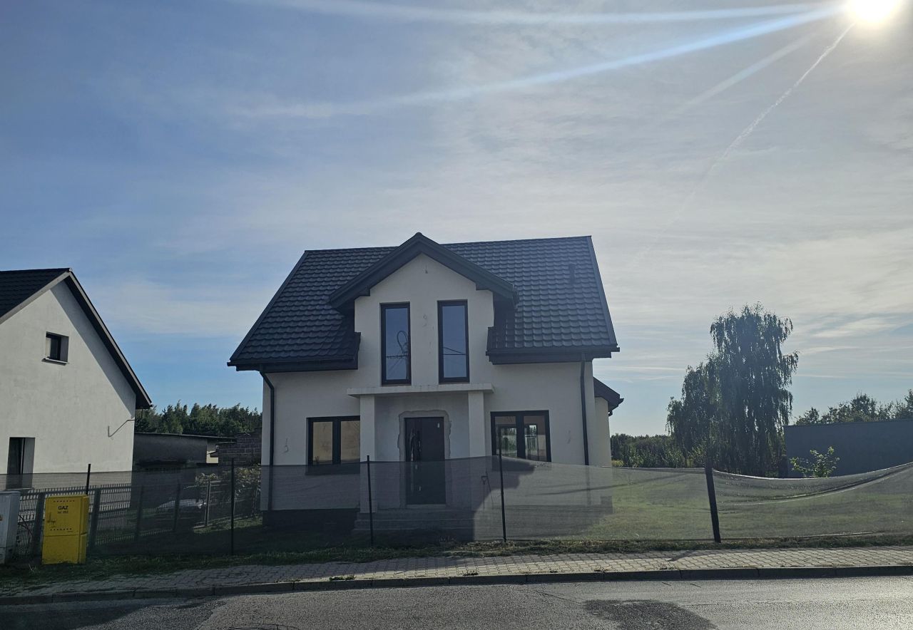 dom wolnostojący, 5 pokoi Radom Malenice, ul. Malenicka. Zdjęcie 5