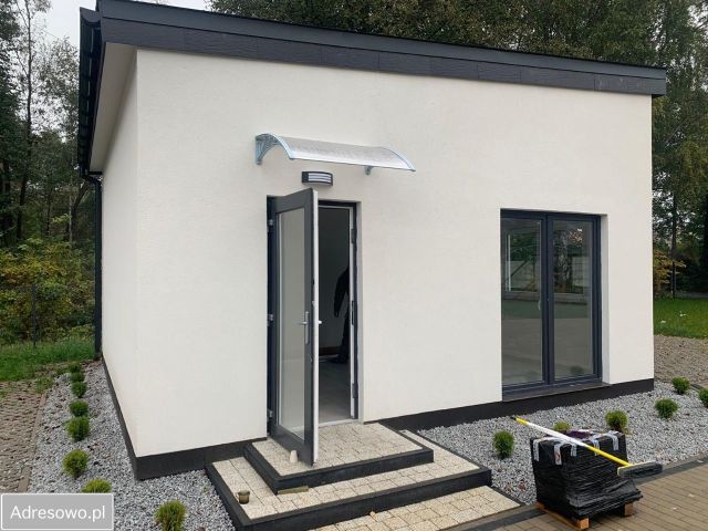 dom wolnostojący, 2 pokoje Rąbień AB, ul. Różana. Zdjęcie 1