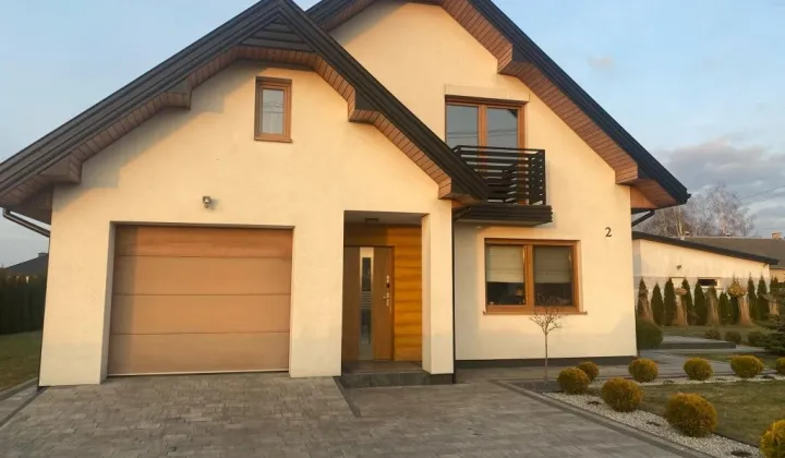 dom wolnostojący Bieżuń