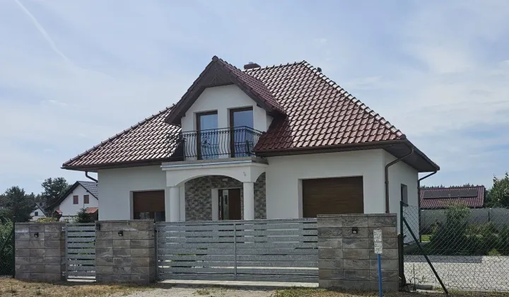 dom wolnostojący Ciecierzyce, ul. Malwowa