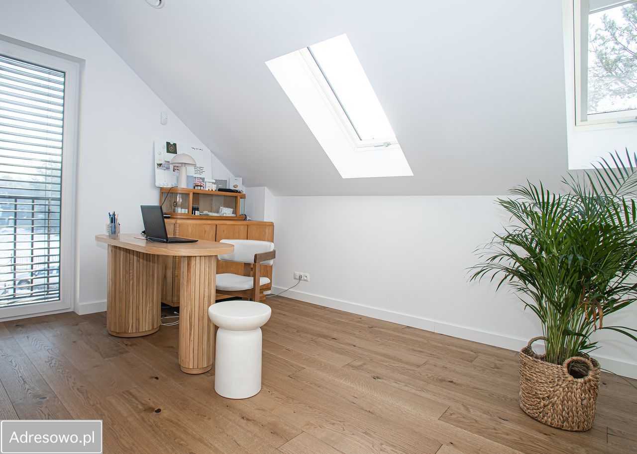 dom wolnostojący, 6 pokoi Konstancin-Jeziorna, ul. Graniczna. Zdjęcie 2