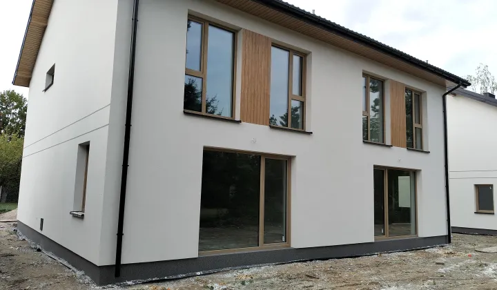 bliźniak, 4 pokoje Pilawa