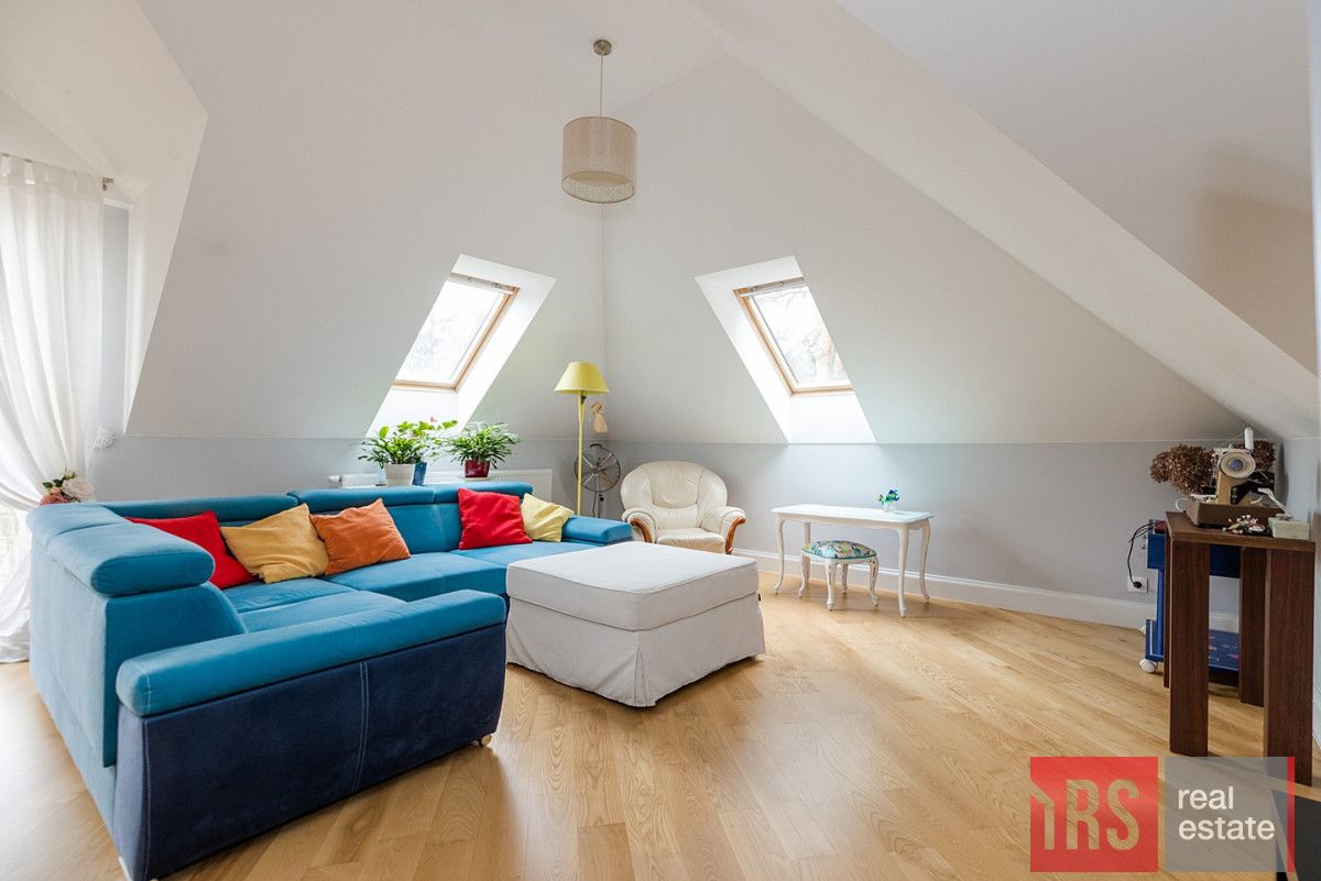 bliźniak, 5 pokoi Izabelin. Zdjęcie 9