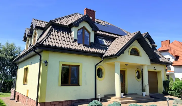 dom wolnostojący, 7 pokoi Mieroszyno, ul. Pucka