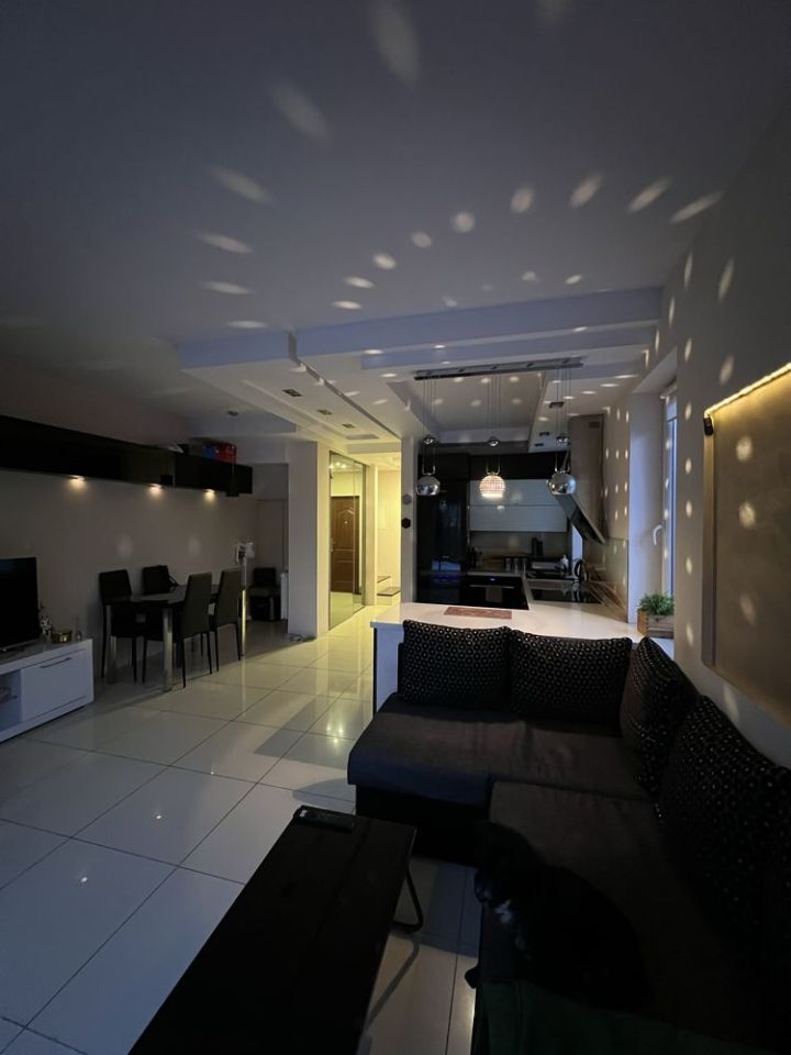 Pokój Marki. Zdjęcie 7