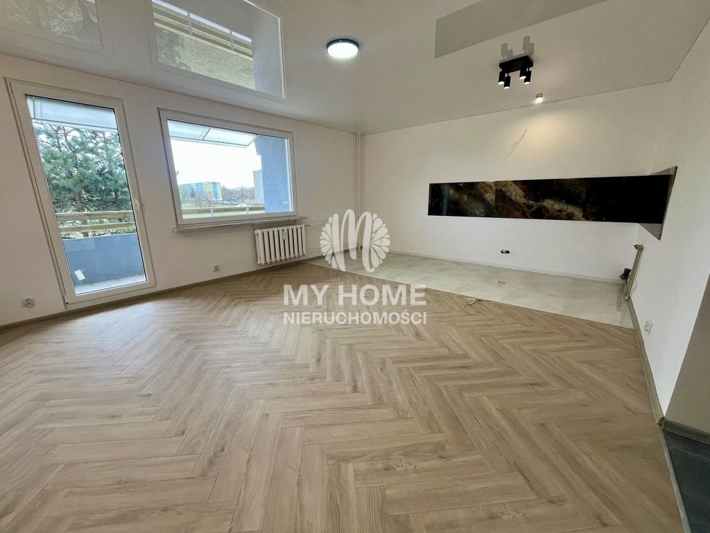 Mieszkanie 3-pokojowe Żyrardów, ul. Marii Nietrzebki. Zdjęcie 2