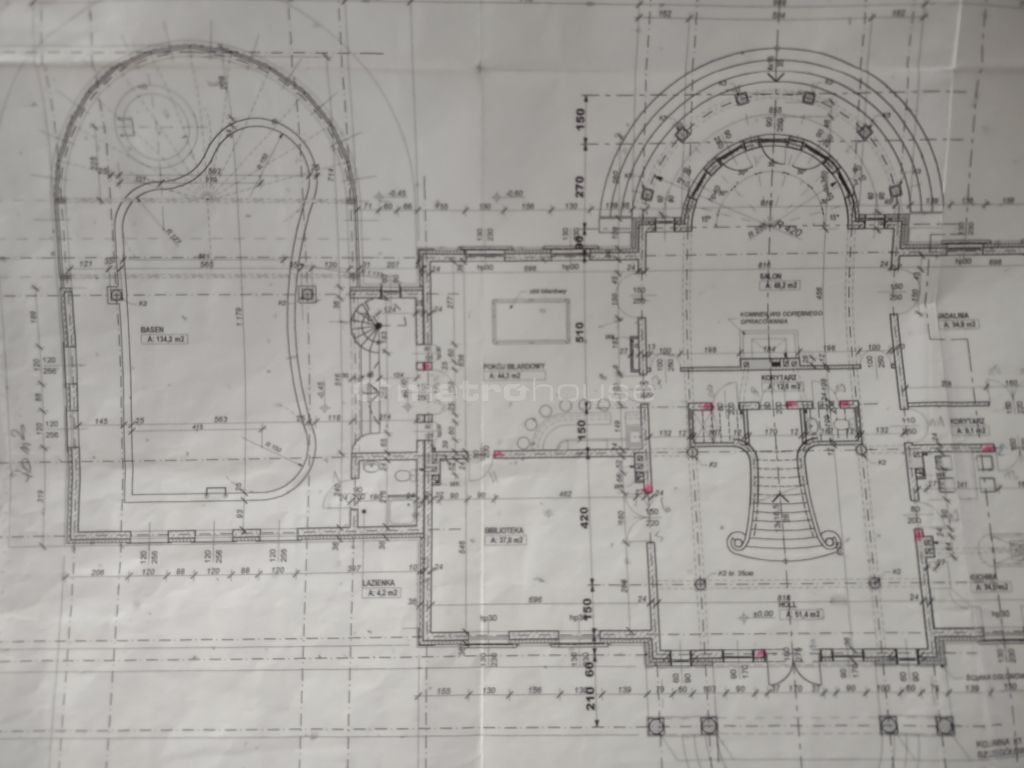 dom wolnostojący, 12 pokoi Przepitki. Zdjęcie 33