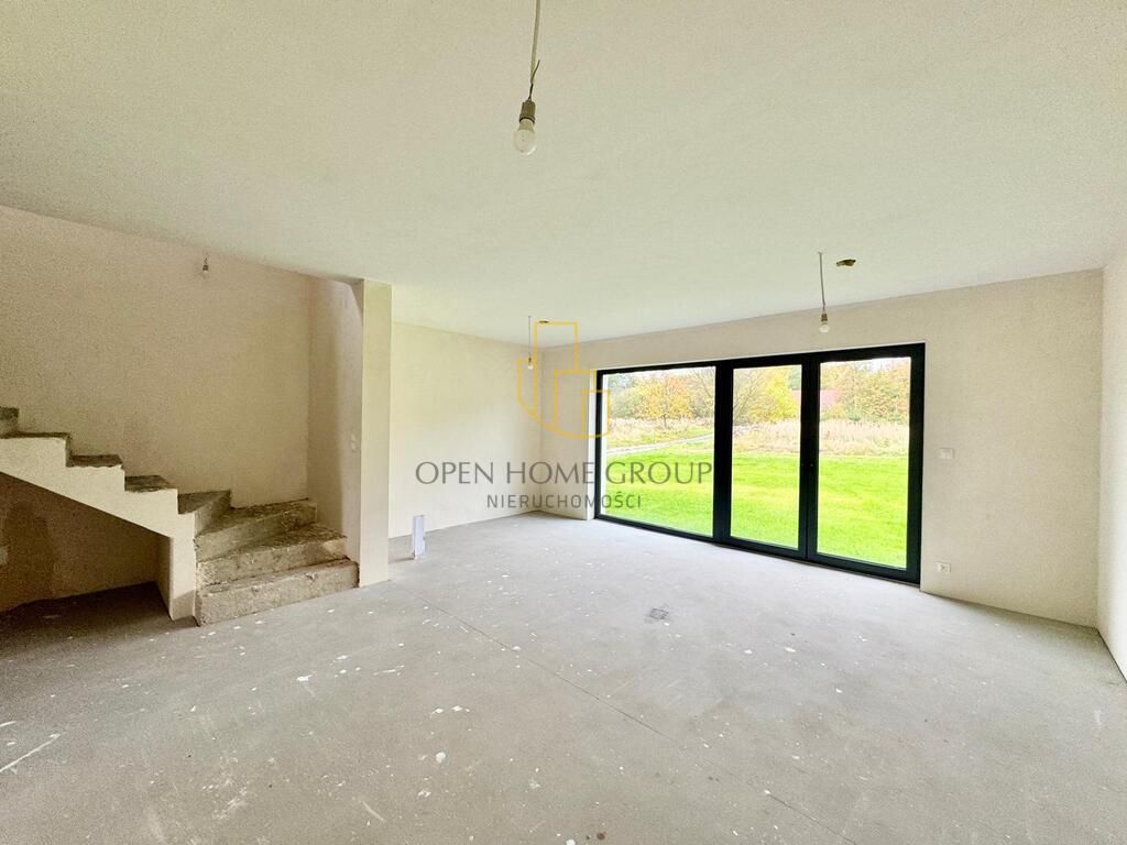 bliźniak, 5 pokoi Wilczków. Zdjęcie 3