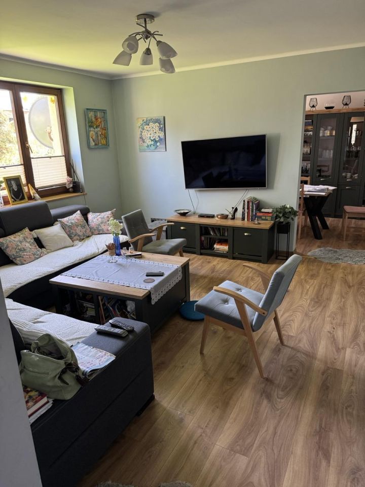 Mieszkanie 4-pokojowe Węgierska Górka, os. Wyzwolenia. Zdjęcie 7