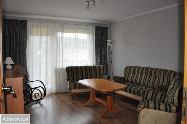 Mieszkanie 3-pokojowe Rumia, ul. Dokerów. Zdjęcie 1