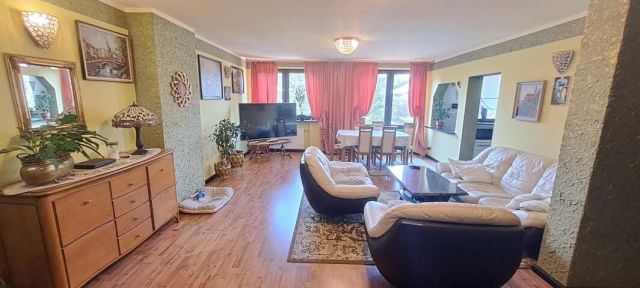 dom wolnostojący, 8 pokoi Kołobrzeg. Zdjęcie 15