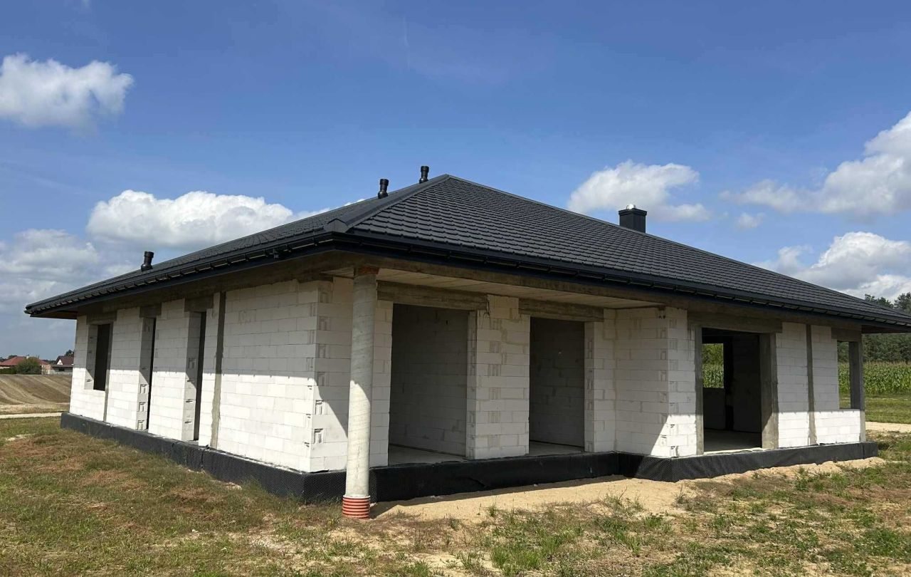 dom wolnostojący Hornostaje. Zdjęcie 2