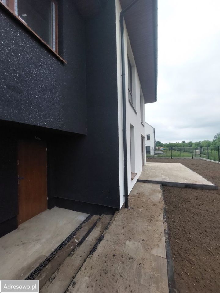 bliźniak, 5 pokoi Jabłonna, ul. św. Wojciecha. Zdjęcie 4