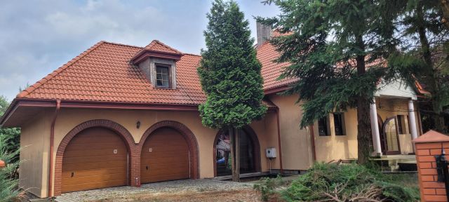 dom wolnostojący, 8 pokoi Izbica Kujawska Morele, ul. Morelowa. Zdjęcie 6