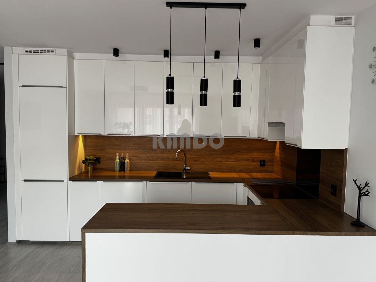 Mieszkanie 3-pokojowe Wrocław Krzyki, ul. Kawalerzystów. Zdjęcie 4