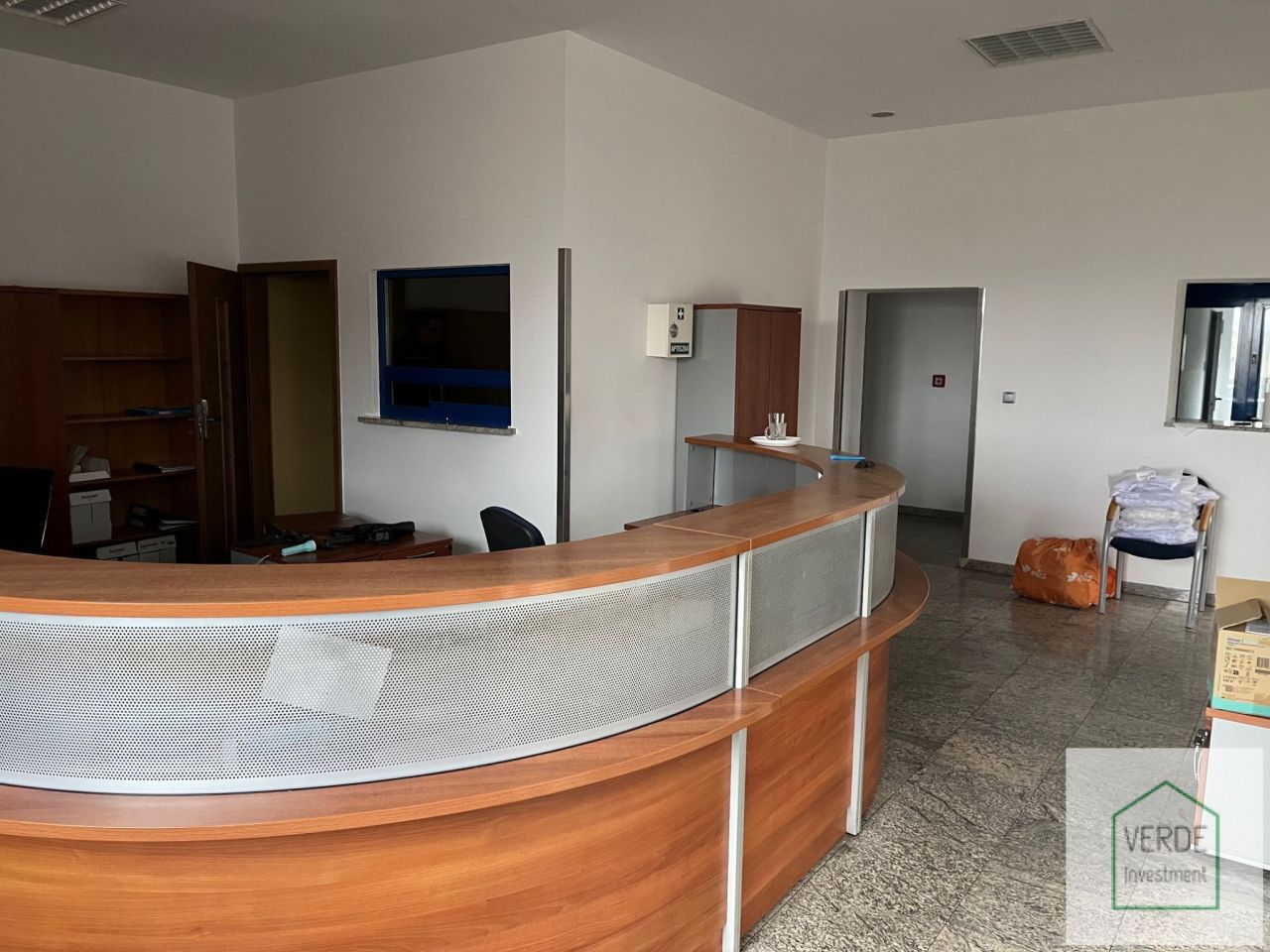 Hala/magazyn Biernatki, al. Flensa. Zdjęcie 18