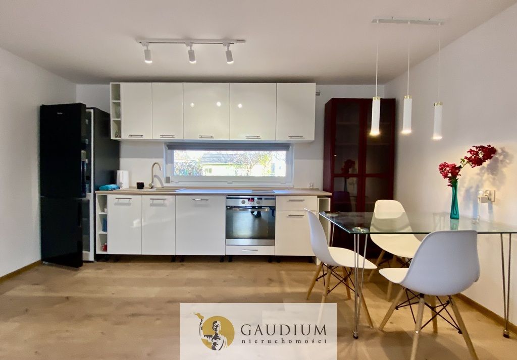 dom letniskowy, 3 pokoje Gdańsk, ul. Modra. Zdjęcie 7