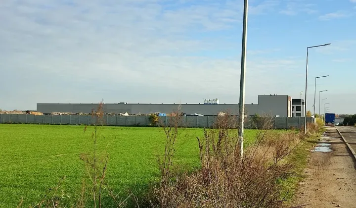 Działka inwestycyjna Mrowino, ul. Towarowa