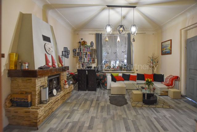 Mieszkanie 4-pokojowe Jelenia Góra. Zdjęcie 5