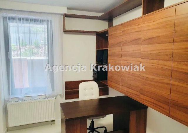 dom wolnostojący, 5 pokoi Kraków Krowodrza. Zdjęcie 11