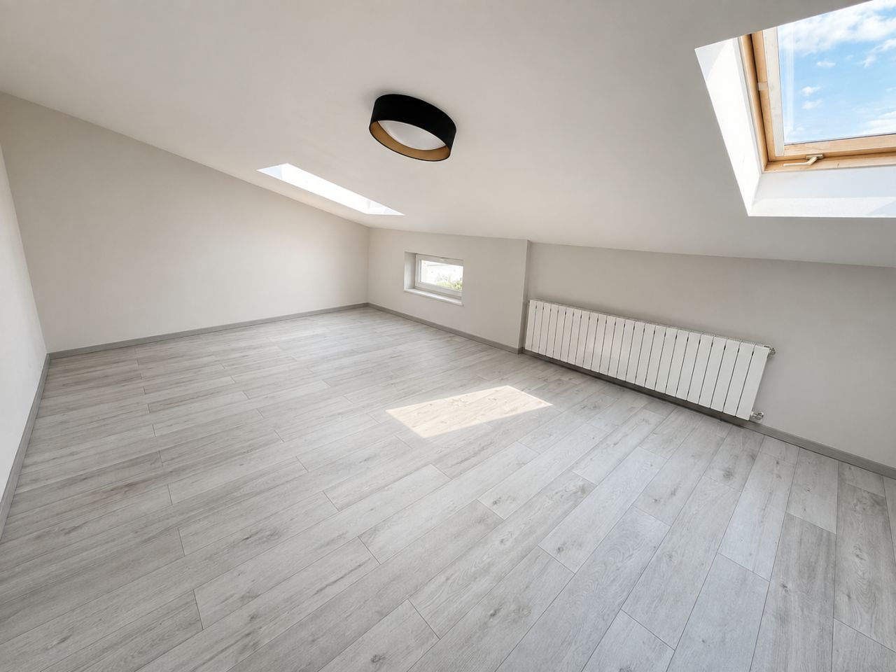 bliźniak, 6 pokoi Żyrardów Centrum, ul. Emilii Plater. Zdjęcie 1