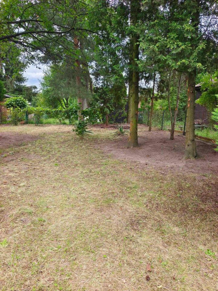 Działka rekreacyjna Łomianki