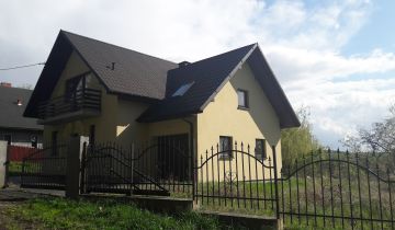 dom wolnostojący, 5 pokoi Łuczyce, ul. Dworska