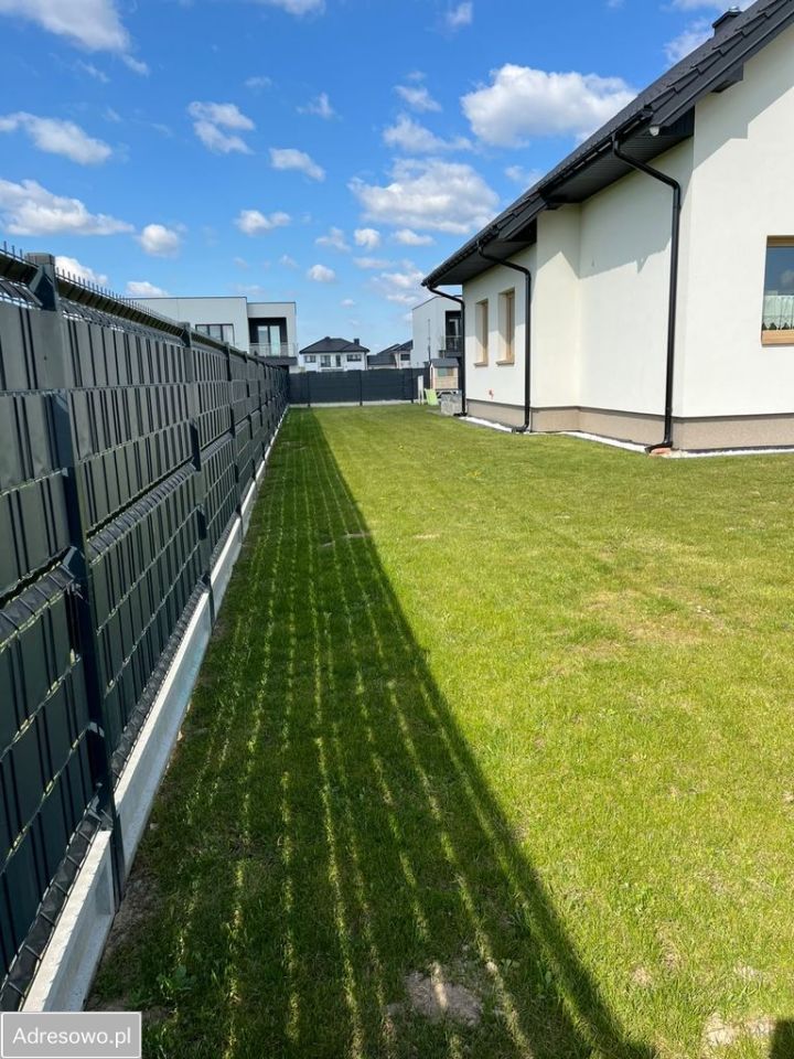 dom wolnostojący, 5 pokoi Abramowice Prywatne. Zdjęcie 4