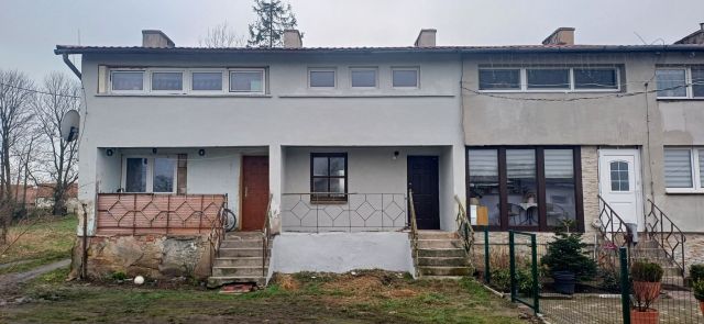 dom szeregowy, 2 pokoje Dobroszów. Zdjęcie 1