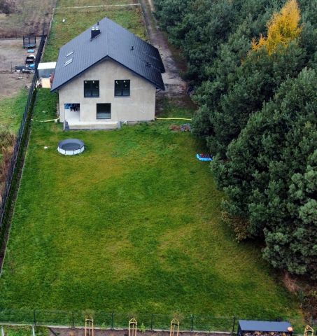 dom wolnostojący, 7 pokoi Nieborowice, ul. Główna. Zdjęcie 1