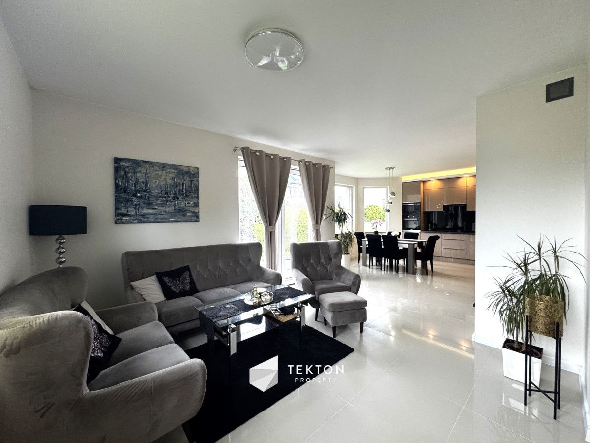 dom wolnostojący, 4 pokoje Pogórze, ul. Jana Zamoyskiego. Zdjęcie 3