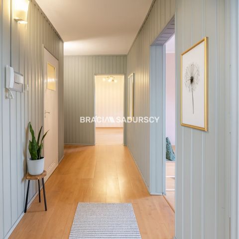 Mieszkanie 3-pokojowe Kraków, ul. ks. Piotra Ściegiennego. Zdjęcie 13