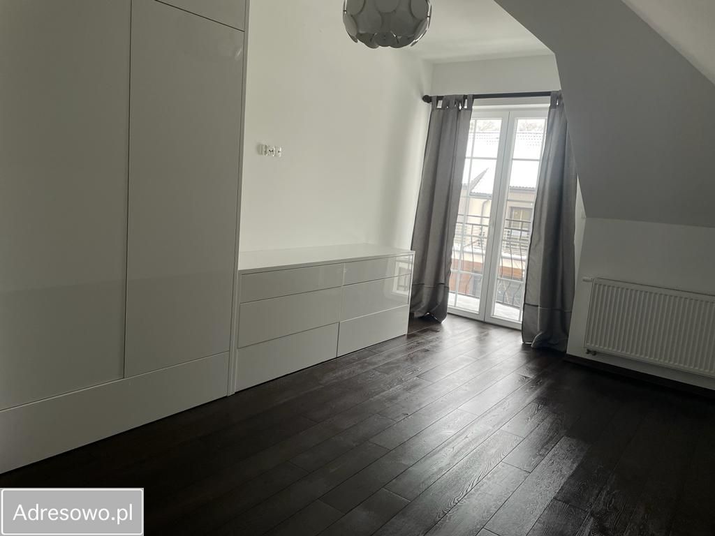 bliźniak, 5 pokoi Gdańsk Jasień, ul. Oliwkowa. Zdjęcie 2