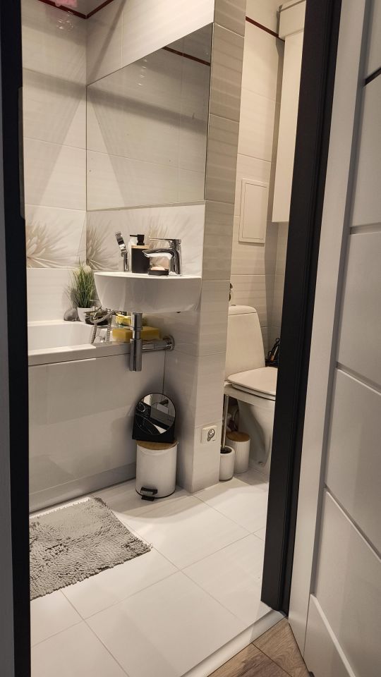 Mieszkanie 2-pokojowe Bychlew, Wajsowny. Zdjęcie 2