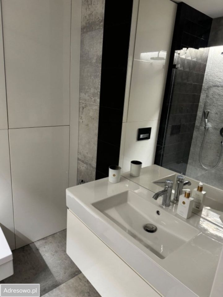 Mieszkanie 3-pokojowe Bydgoszcz Śródmieście. Zdjęcie 9